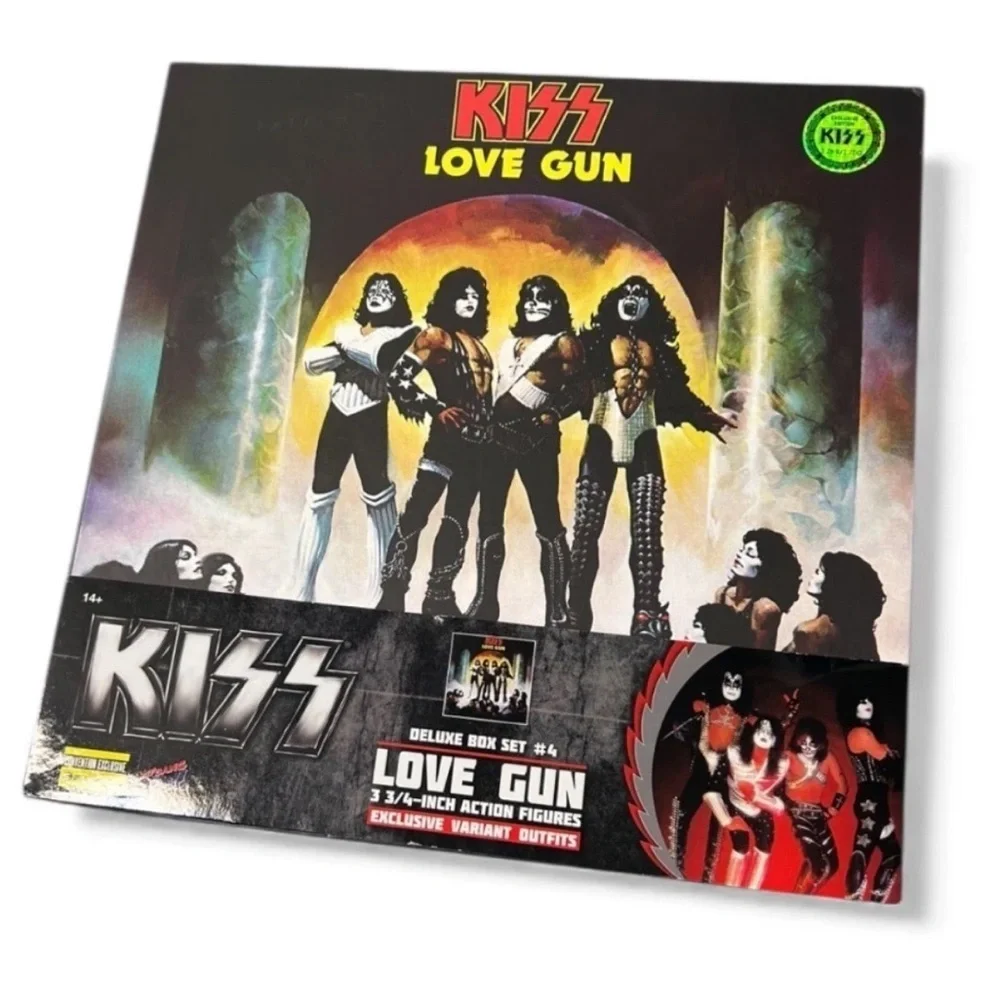 KISS Love Gun 3 3/4 Inch Action Figures Entertainment Earth Limited Edition NEW
